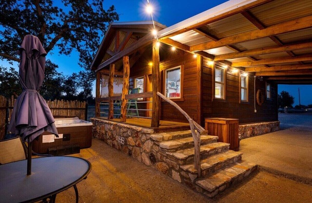 Rockin' R - Morning Star Cabin