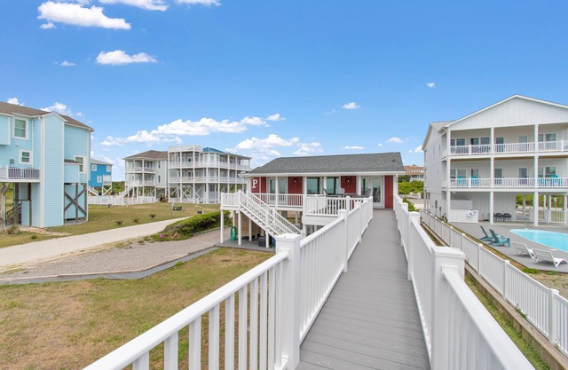 "Rocking P" 2 Bedroom, 1 Bathroom, Pet Friendly and Oceanfront