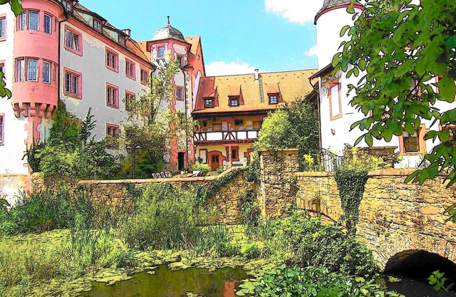Romantic castle apartment for 4-6 people in the Heidelberg/Neckar Valley region