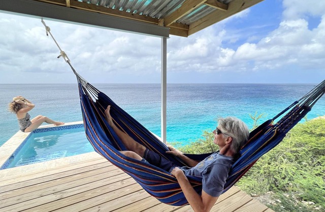 Romantic getaway on the Caribbean with private plunge pool.