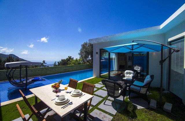 Romantic luxury "honeymoon" hideaway in the hills above Kalkan in a rural idyll