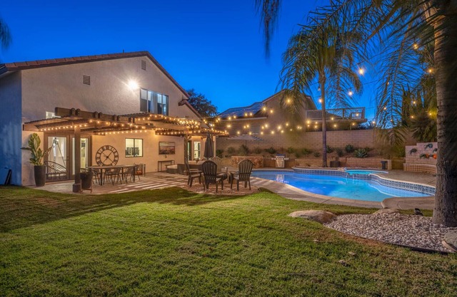 Romantic Modern Villa W/heated pool