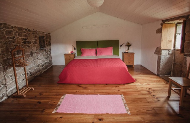 Romantic Stone Country Cottage for Two Guests