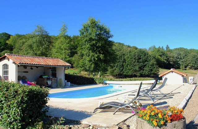 Romantic Tower in Dordogne with Rooftop Terrace