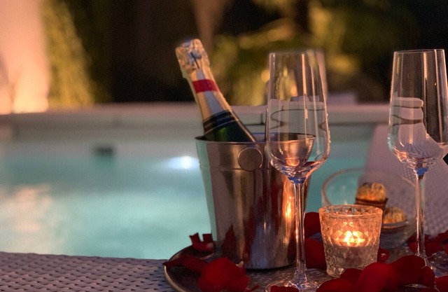 Romantic weekend in the villa des sables with private indoor jacuzzi