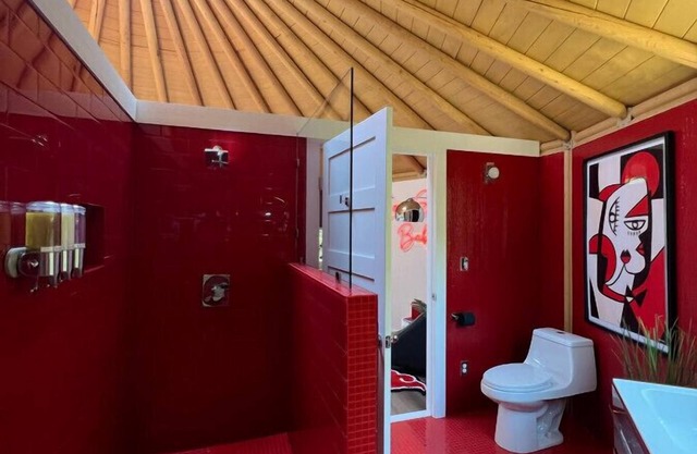 Romantic Yurt in the North Texas Hill Country