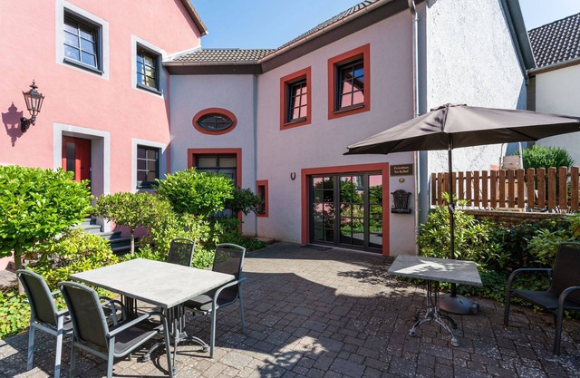 Romantisches Ferienhaus mit Sauna und Garten