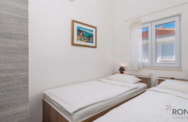 Rona apartment Zlatko 2
