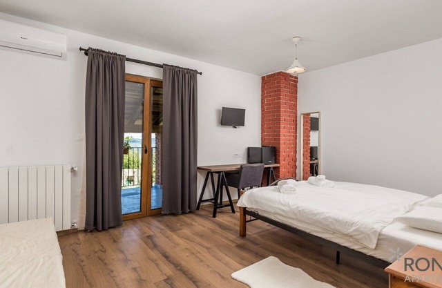 Rona Mea Vista room 3