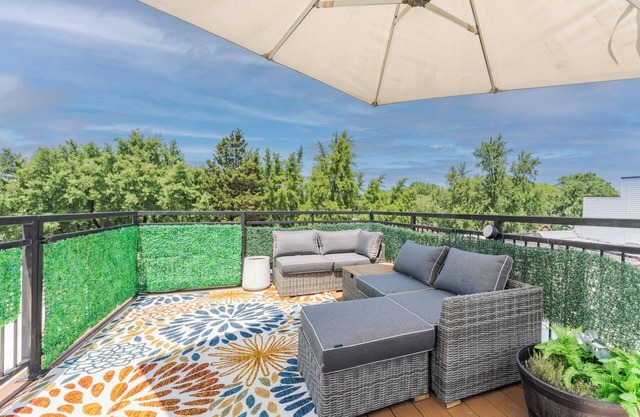 Rooftop Deck Getaway/H St/Union Station/Union Market- Walkable