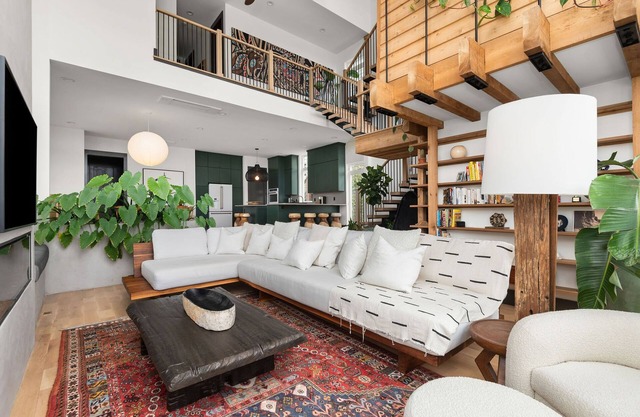 Rooftop Pool, Close to Downtown - Create, Play Recharge