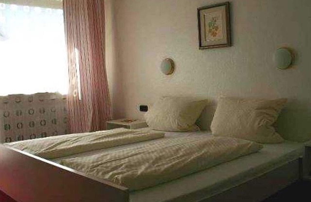Room 2 - Hotel Cafe Talbrick