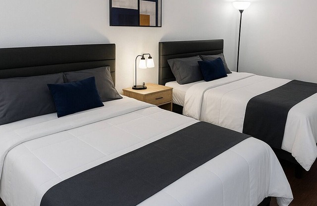 Room #3 in Elkton, MD – Easy Access to I-95