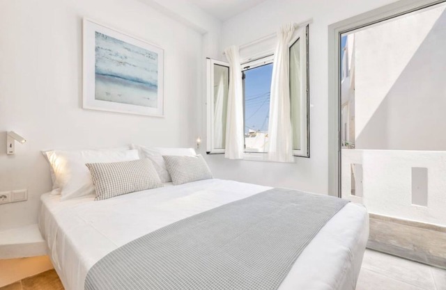 Room 8 @ Pelican Paros in the Old Town!