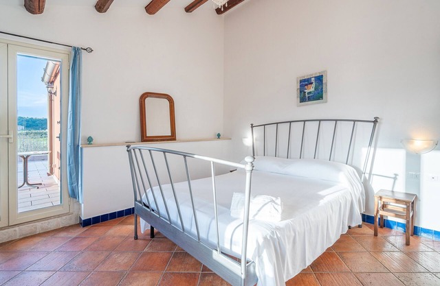 Room 'Al Palmento - Mille E Una Notte R11' with Shared Pool, Wi-Fi and Air Conditioning