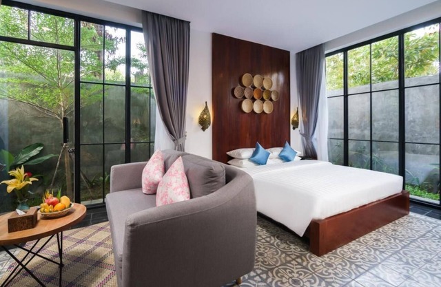 Room-deluxe Double Room With Patio or Ba