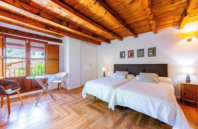 Room 'Doble 4 Molino Del Machero' with Mountain View, Shared Pool and Wi-Fi