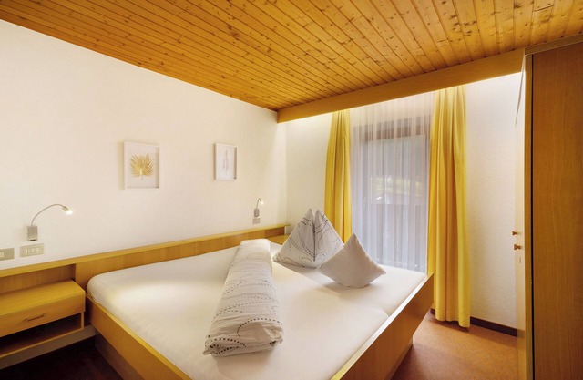 Room 'Ederhof 7' with Mountain View, Shared Terrace and Wi-Fi
