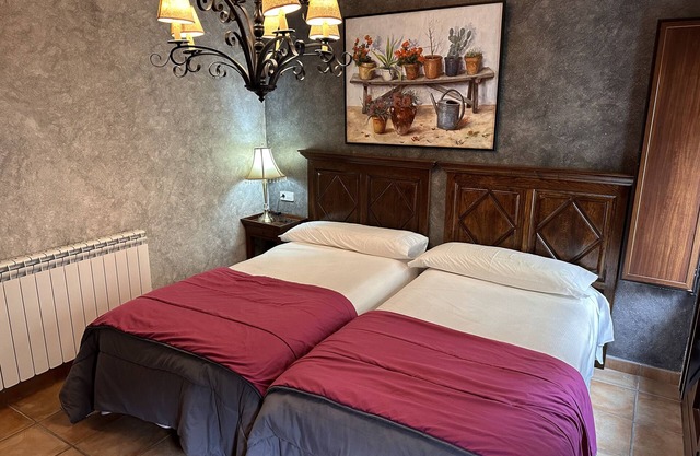 Room 'El Mochuelo' with Mountain View, Wi-Fi and Air Conditioning