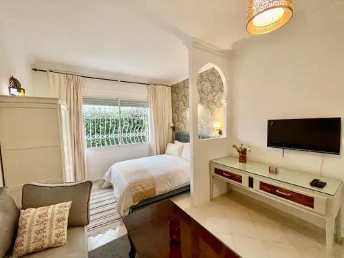 Room in Tangier, Morocco F