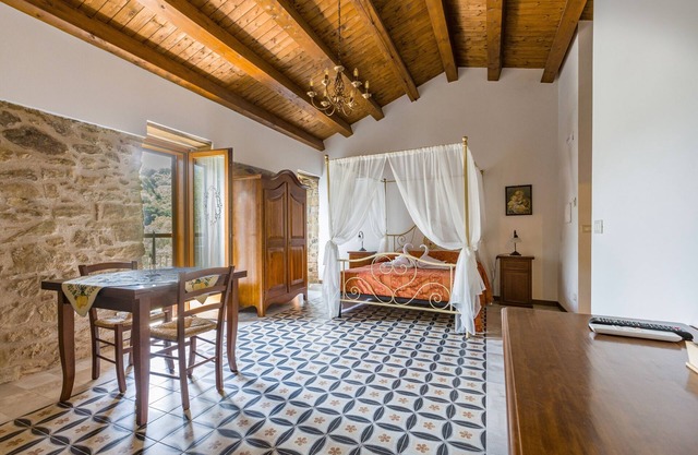 Room 'Infinito' with Mountain View, Wi-Fi and Air Conditioning