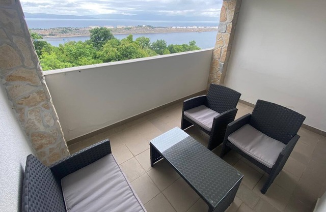 Room Mira with terrace and sea view