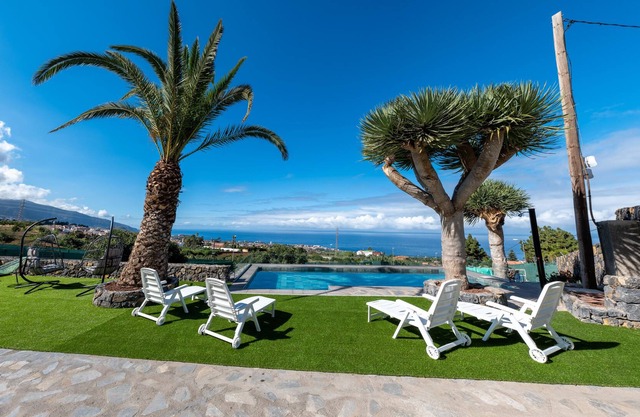 Room Moments C - Moana