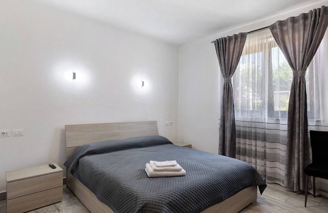 Room 'Palma' with Shared Terrace, Wi-Fi and Air Conditioning