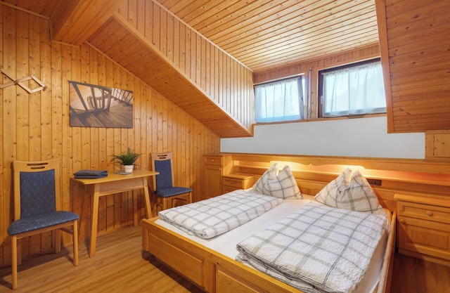 Room 'Pension Waldheim 8' with Mountain View, Shared Garden and Wi-Fi