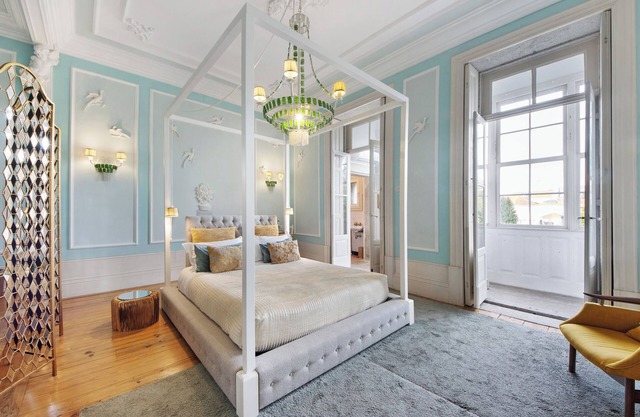 Room 'Romeu' with Shared Garden, Wi-Fi and Air Conditioning