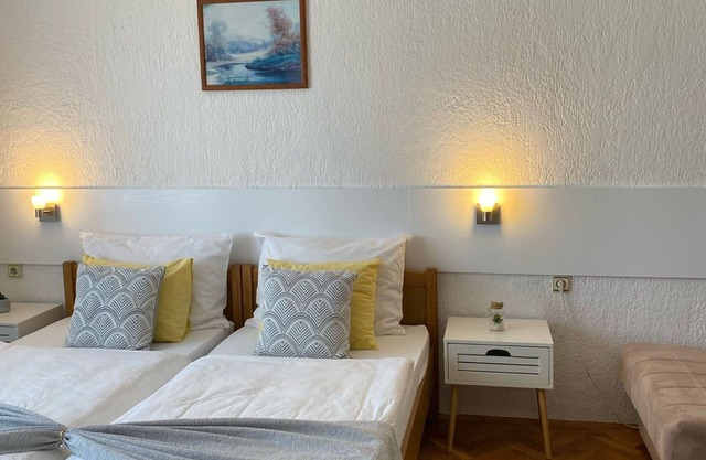 Rooms M&N Zafran - Standard Twin 1