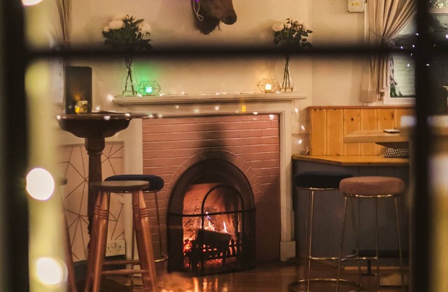 Rose and Crown
