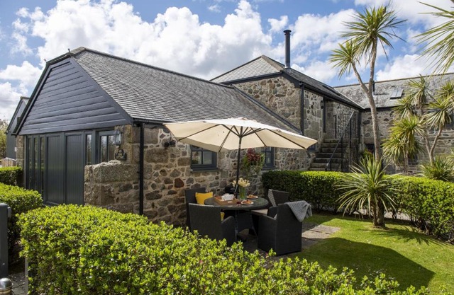 Rose Cottage - Gonwin Manor