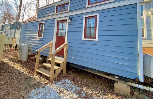 Rose & Crown ~ A Tiny House!