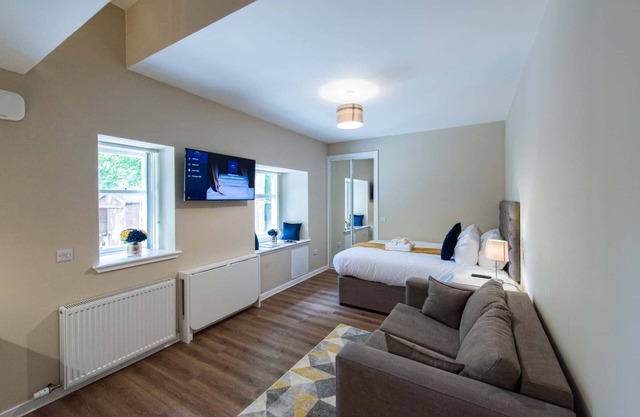 Rosedene Highland House - King Studio Apartment 4