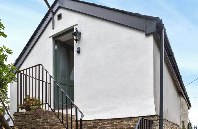 Roseland Roost - UK49839