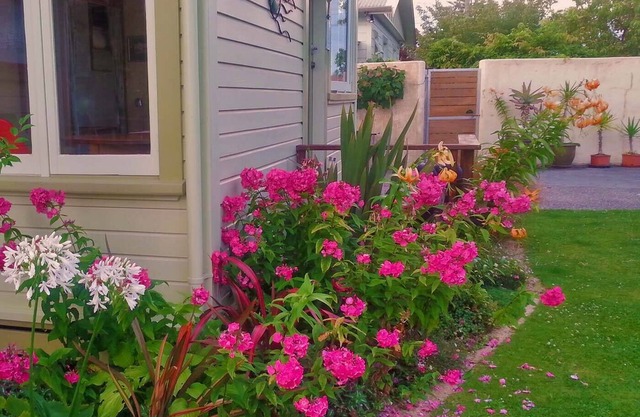 Rowan Cottage Organic B&B