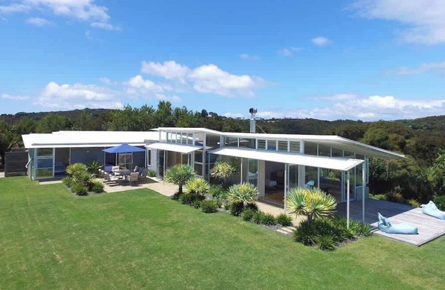 Royal Blue - Stay Waiheke
