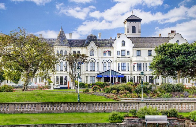 Royal Clifton Hotel