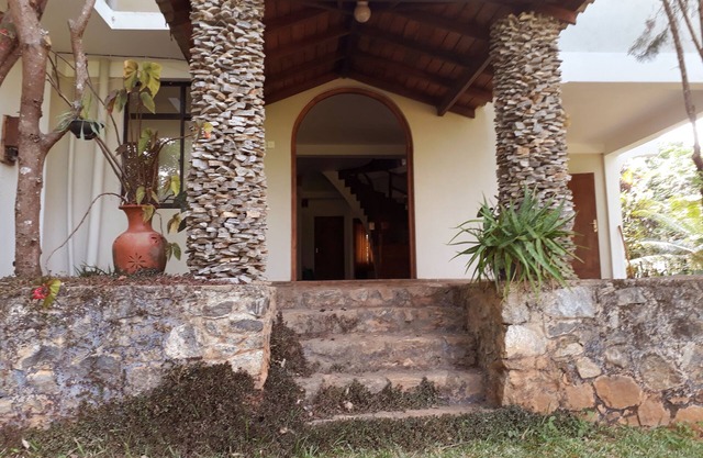 Royal Gate Home stay