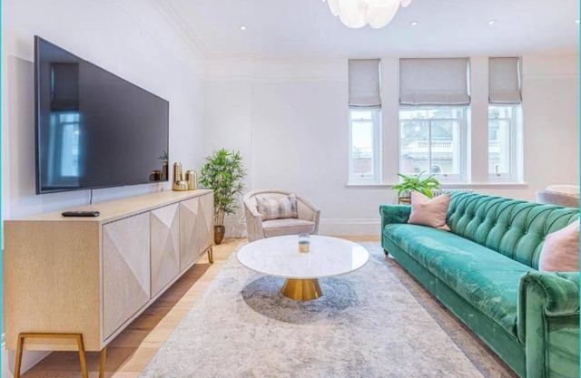 Royal Kensington in Cromwell Road