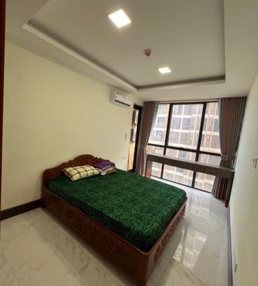 Royal Orkide Condominium