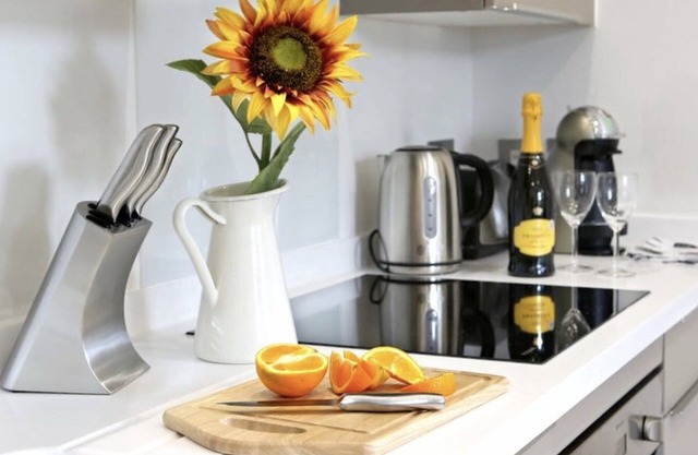 Royal Reign luxury apartment