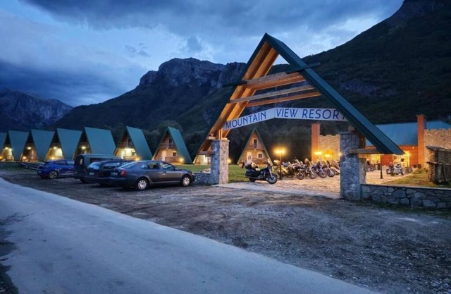 Royal View Lodge