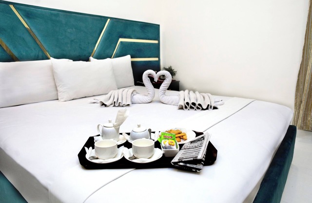 Royalton Inn Hotel