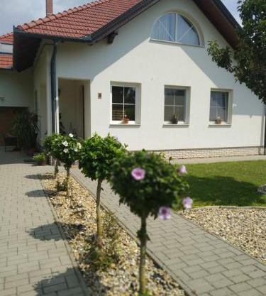 Rozmaring Vendégház