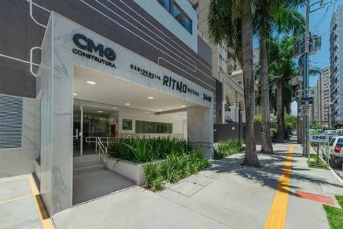 RTM15 - 2Q Garagem Ar-condicionado Total com Varanda