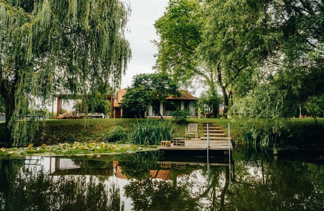 Rudine 41 - Off-Grid Riverside Home