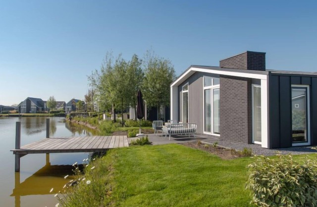 Ruisweg 28 by Interhome