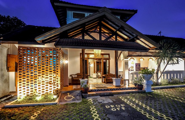 Rumah Mertua Heritage